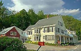 Salt Ash Inn Plymouth Vt